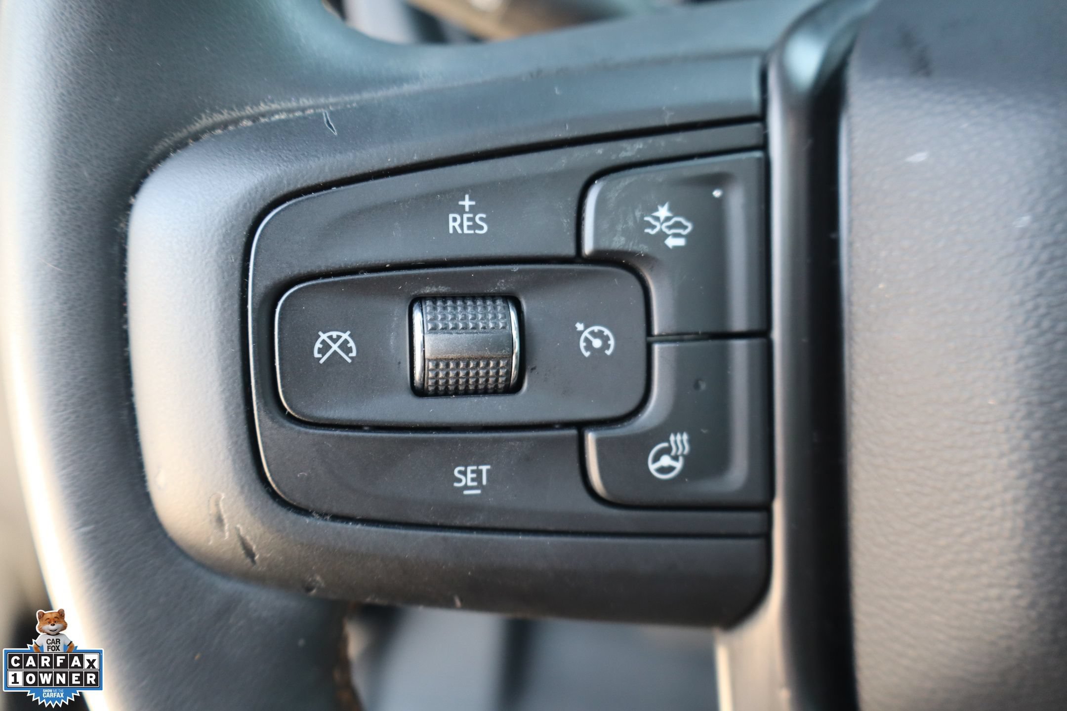 Used 2023 GMC Yukon XL AT4 AWD/4WD image 16