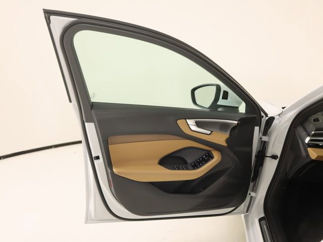 Used 2025 Audi A5 2.0T Premium Plus w/ Premium Plus image 10