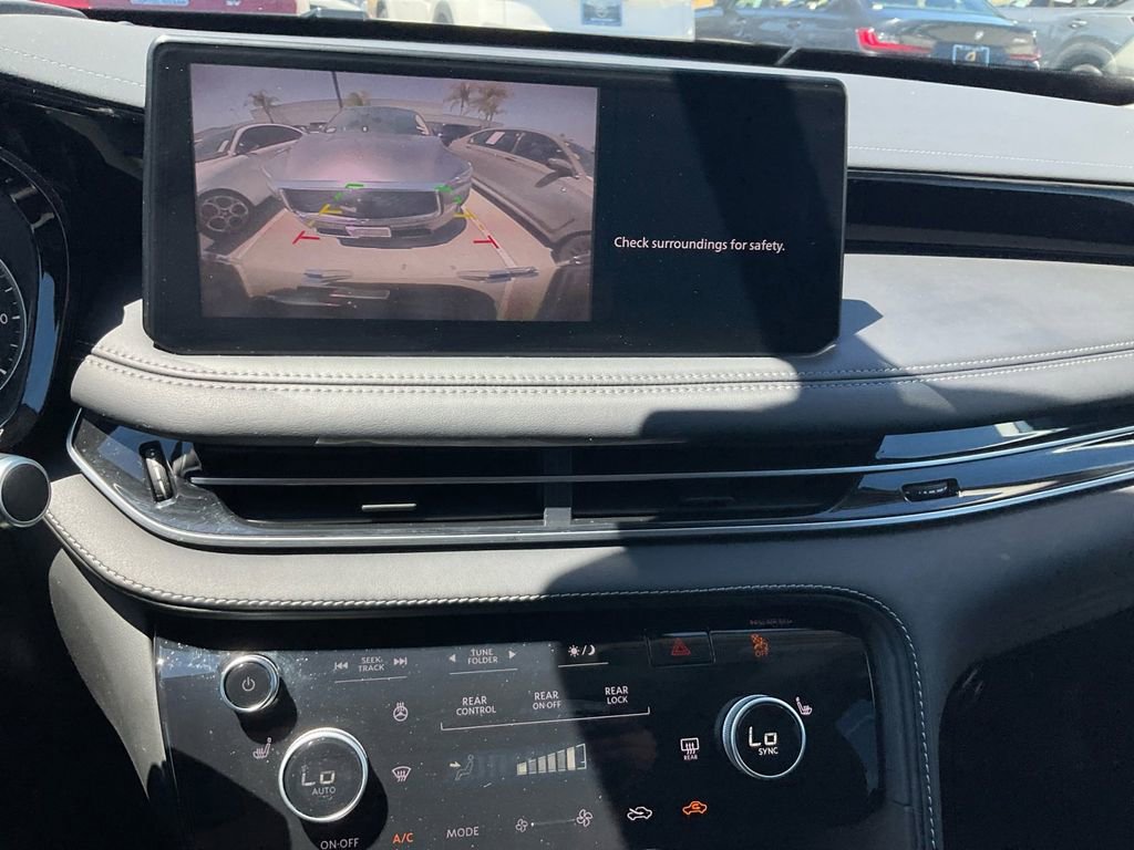 Used 2024 INFINITI QX60 Pure w/ Cargo Package image 20