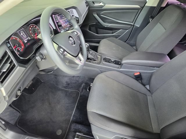 Used 2020 Volkswagen Jetta S w/ Driver Assistance Package FWD image 6