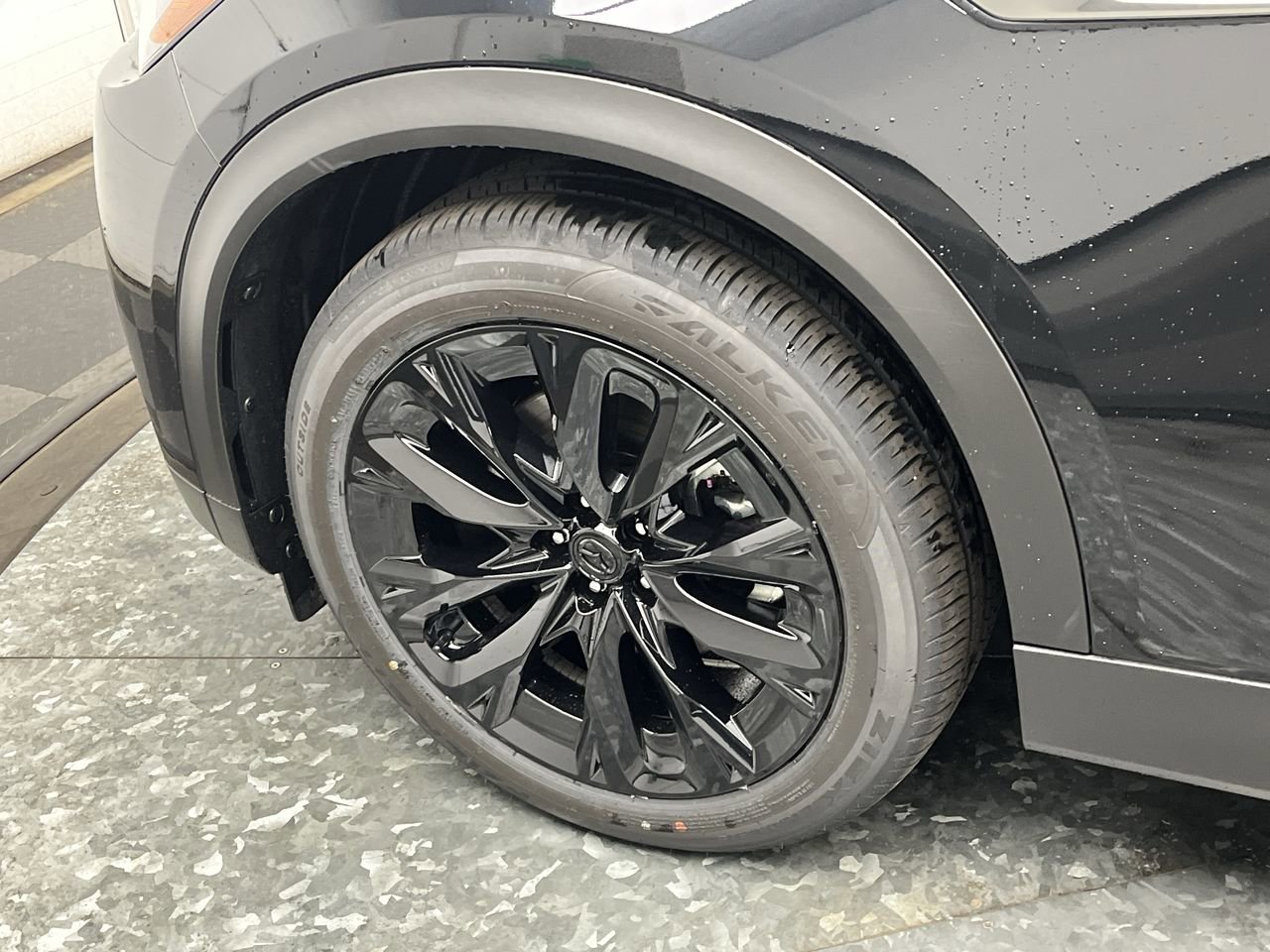 New 2026 MAZDA CX-90 Plug-In Hybrid w/Premium Sport AWD/4WD image 35