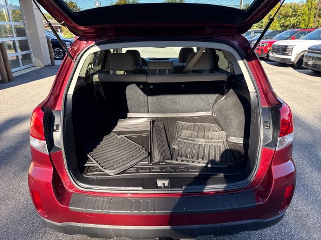 Used 2014 Subaru Outback 2.5i Premium w/ Moonroof Package AWD/4WD image 23