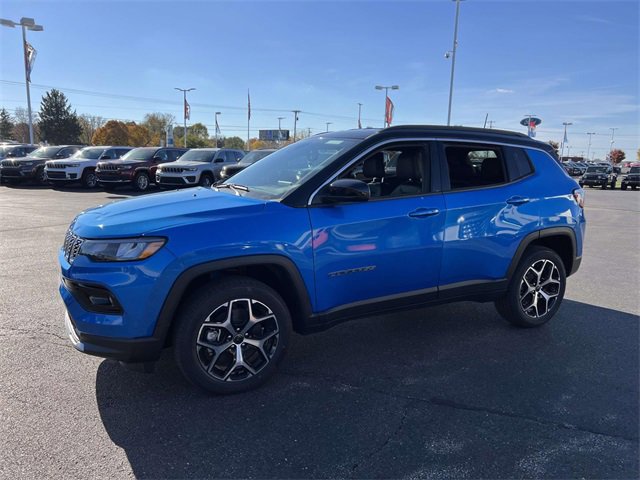 New 2026 Jeep Compass Limited image 3