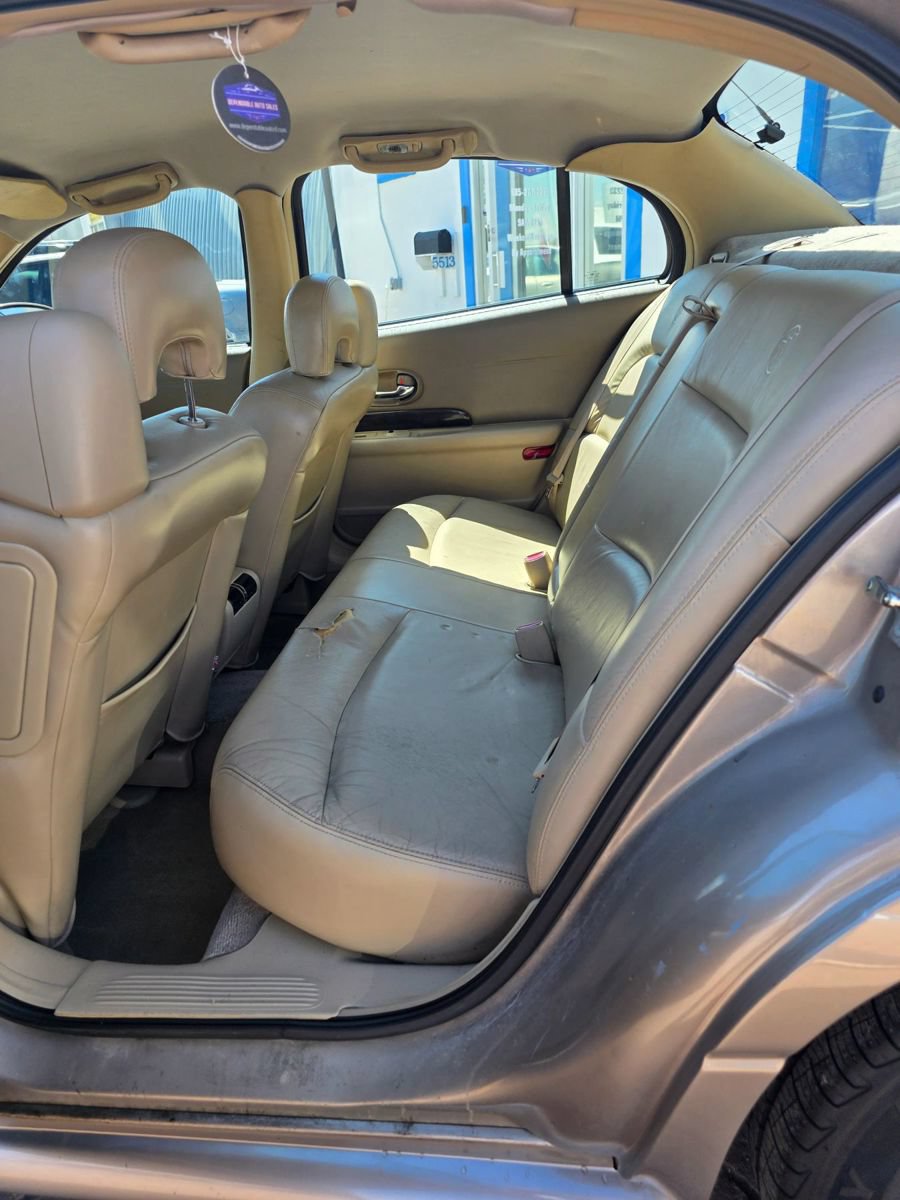 Used 2004 Buick Le Sabre Limited w/ Celebration Edition Package FWD image 8