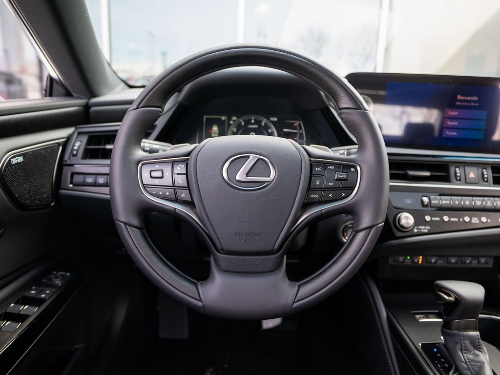 New 2025 Lexus ES 350 Luxury image 30