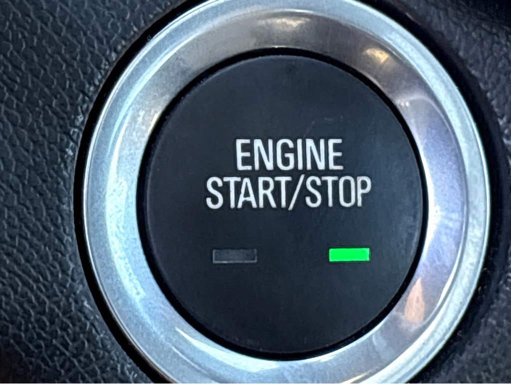 Certified 2023 Chevrolet Equinox Premier FWD image 6