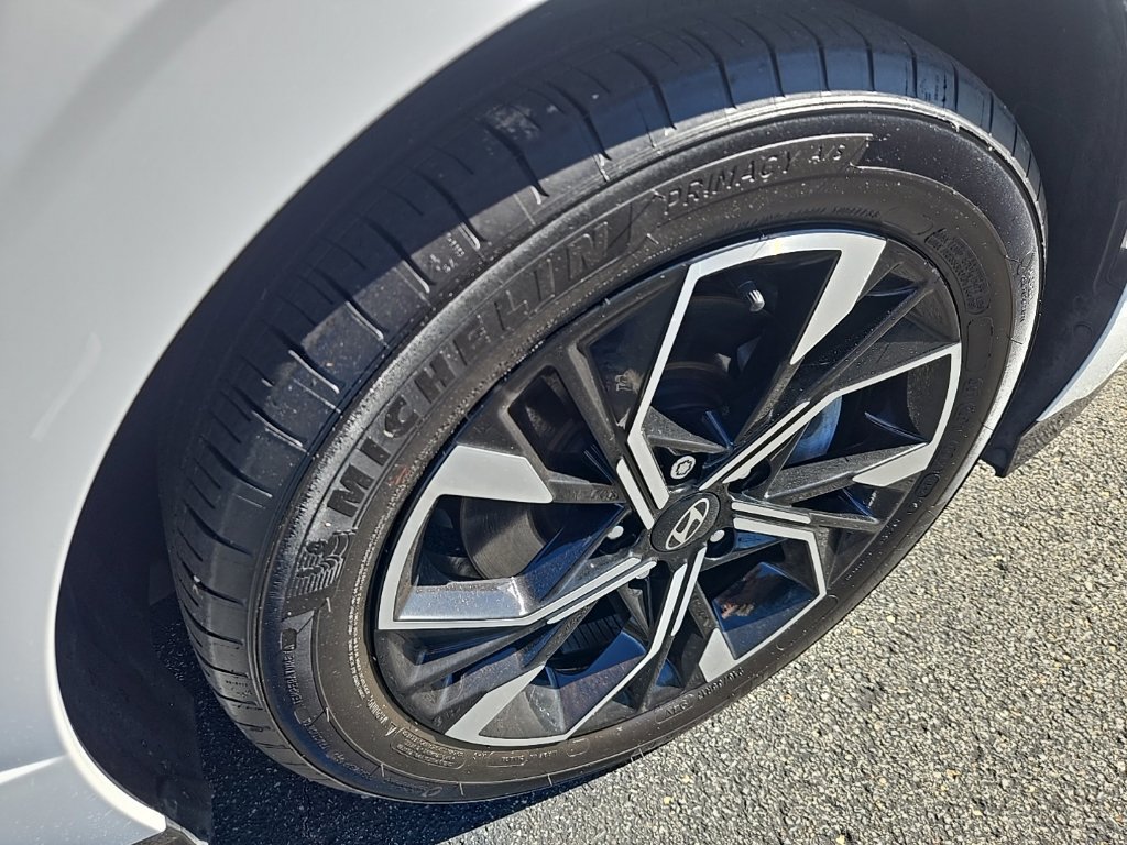 Certified 2024 Hyundai Sonata SEL AWD/4WD image 17
