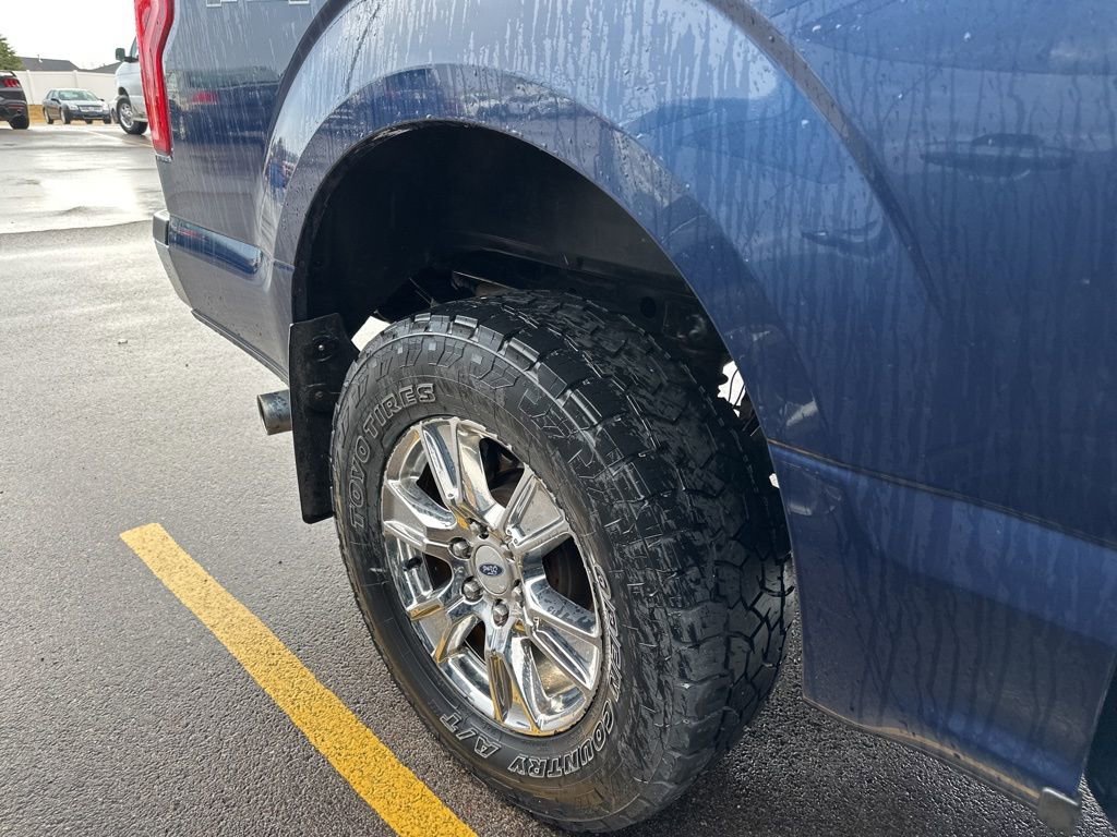 Used 2015 Ford F150 XLT w/ Equipment Group 302A Luxury image 7