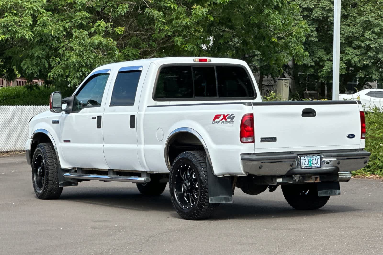 Used 2006 Ford F250 Lariat AWD/4WD image 6