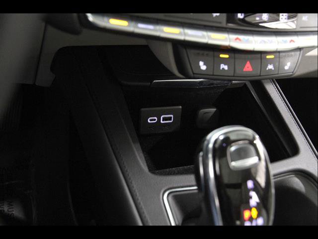 Used 2023 Cadillac XT4 Luxury w/ Cold Weather Package image 16