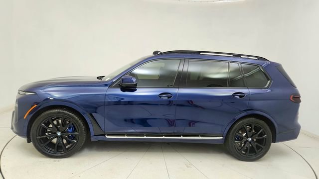 Used 2024 BMW X7 xDrive40i w/ Executive Package image 9