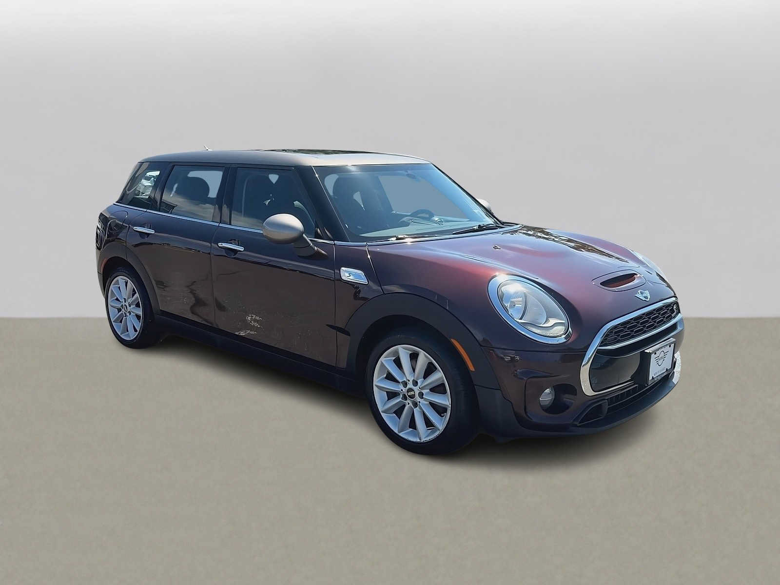 Used 2017 MINI Cooper Clubman S FWD image 2