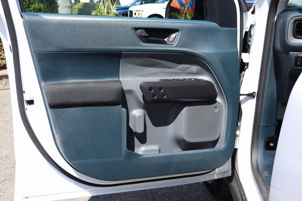 Used 2023 Ford Maverick XL image 14