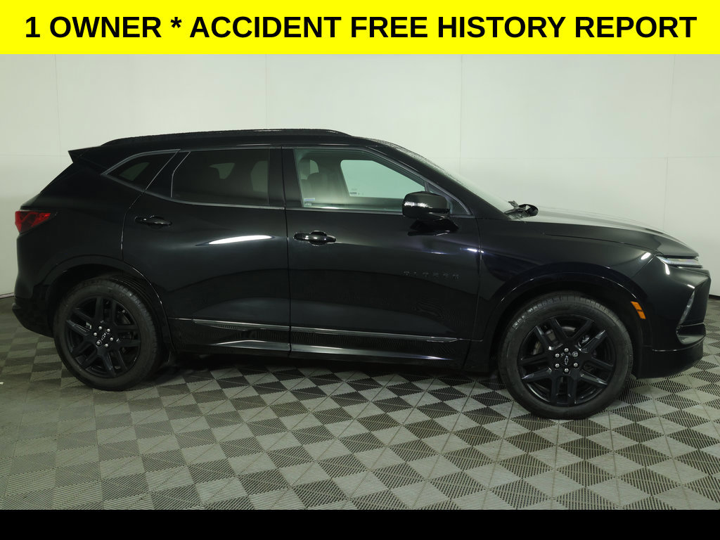 Used 2023 Chevrolet Blazer RS w/ Driver Confidence II Package FWD image 2