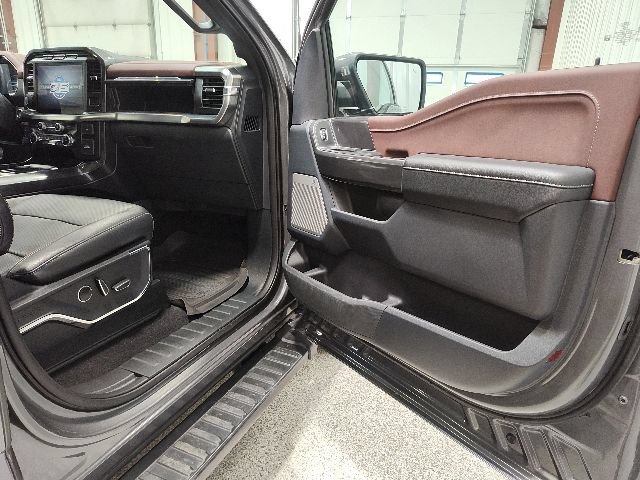 Used 2023 Ford F150 Lariat w/ Equipment Group 502A High AWD/4WD image 29