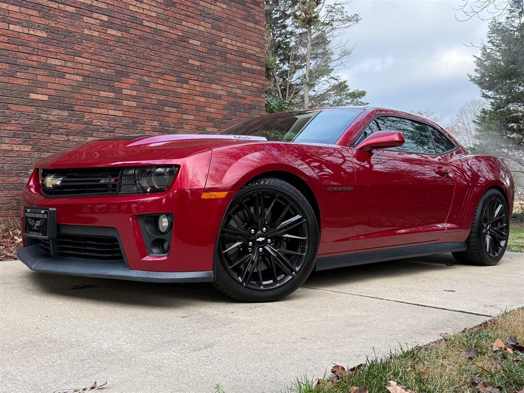 Used 2012 Chevrolet Camaro ZL1 video 2