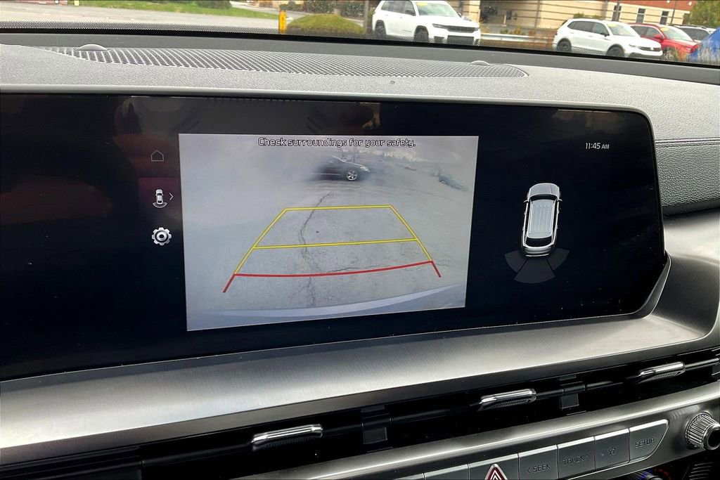 Used 2023 Kia Telluride LX image 20