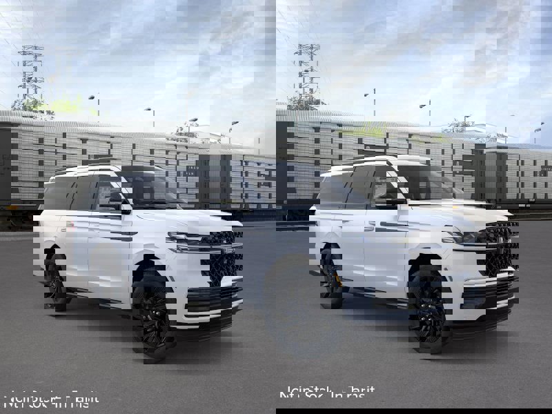 New 2026 Lincoln Navigator L Reserve w/ Jet Appearance Package image 30