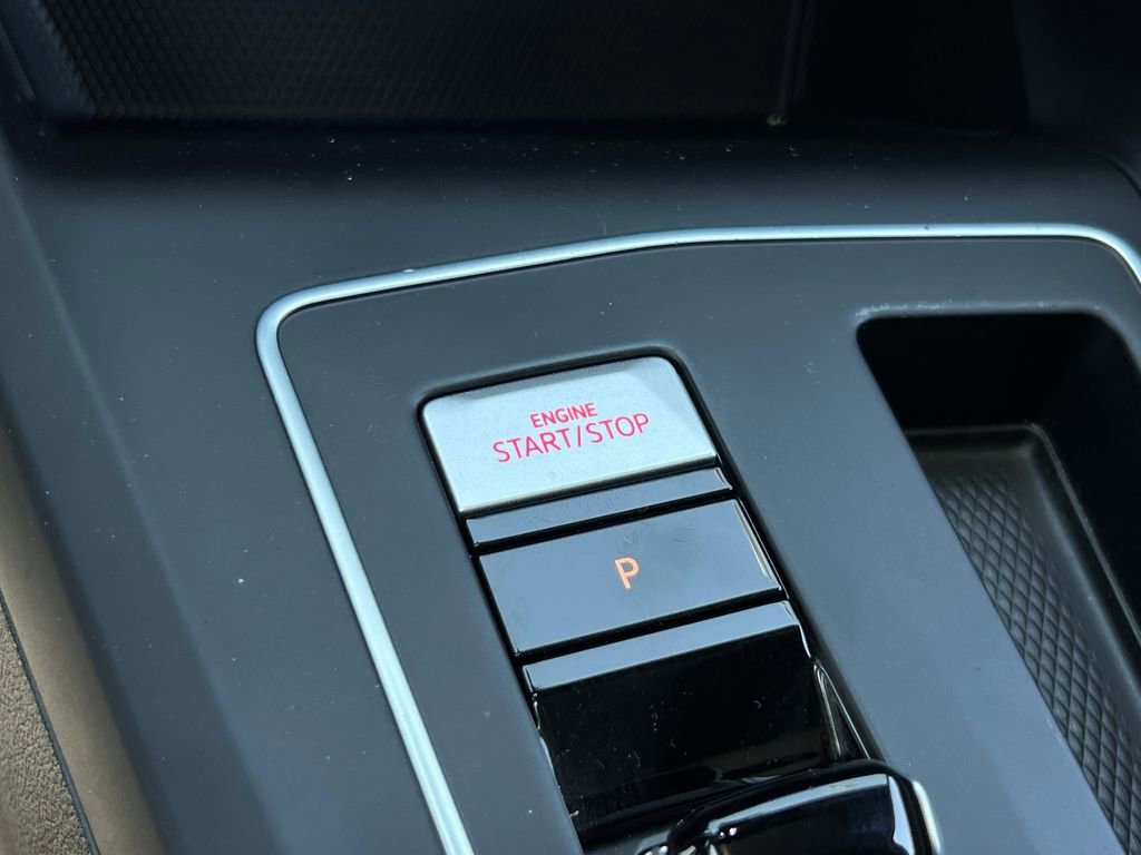 Used 2022 Volkswagen GTI SE image 26