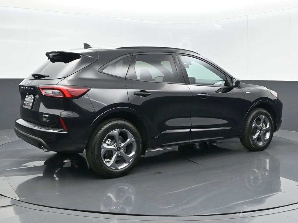 Used 2024 Ford Escape ST-Line image 22