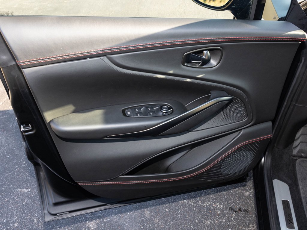 Used 2021 Aston Martin DBX AWD/4WD image 18