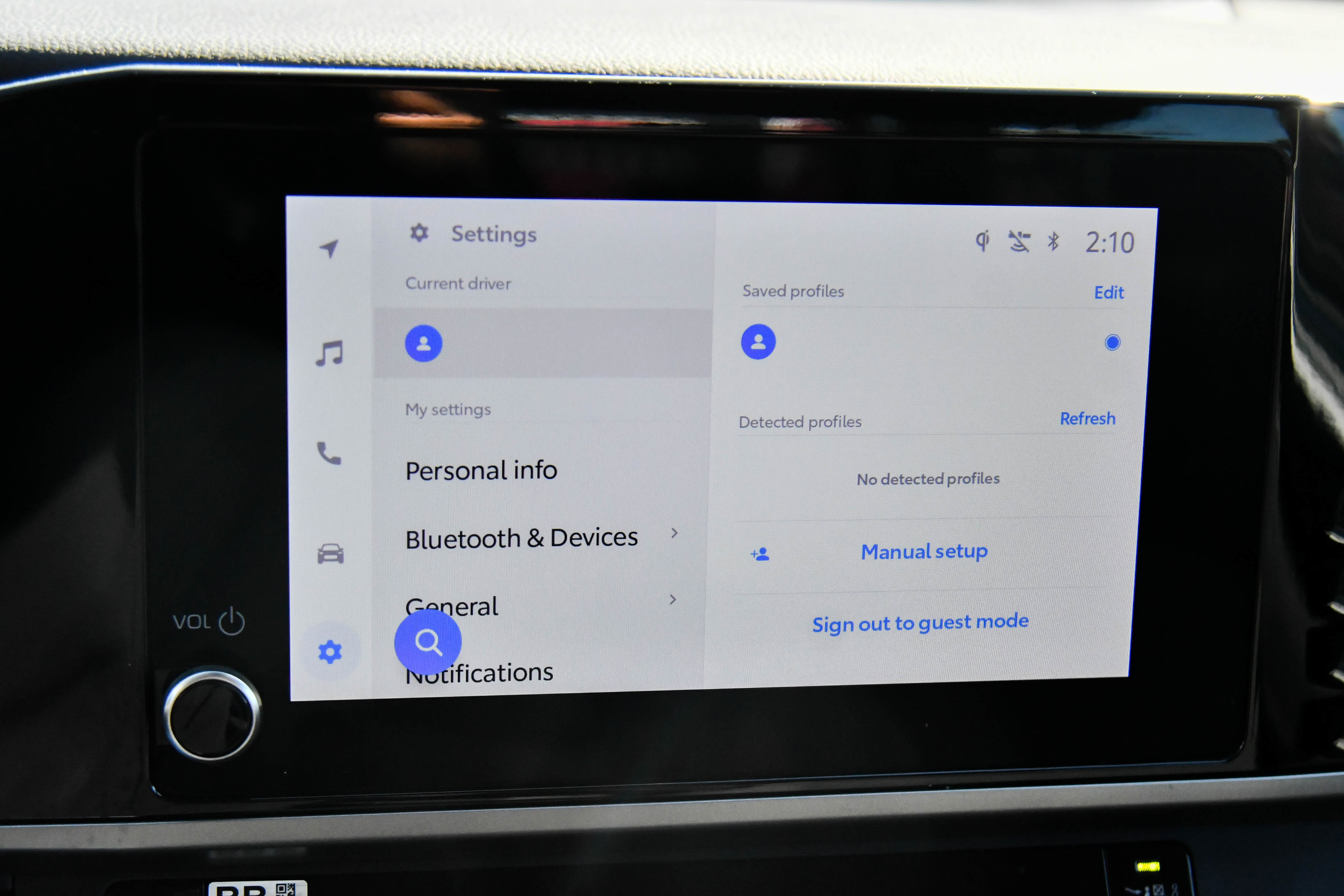 Used 2025 Toyota Camry LE image 21