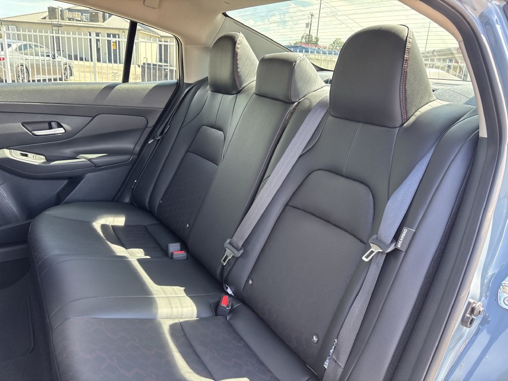 New 2027 Nissan Sentra SR w/ SR Premium Package FWD image 26