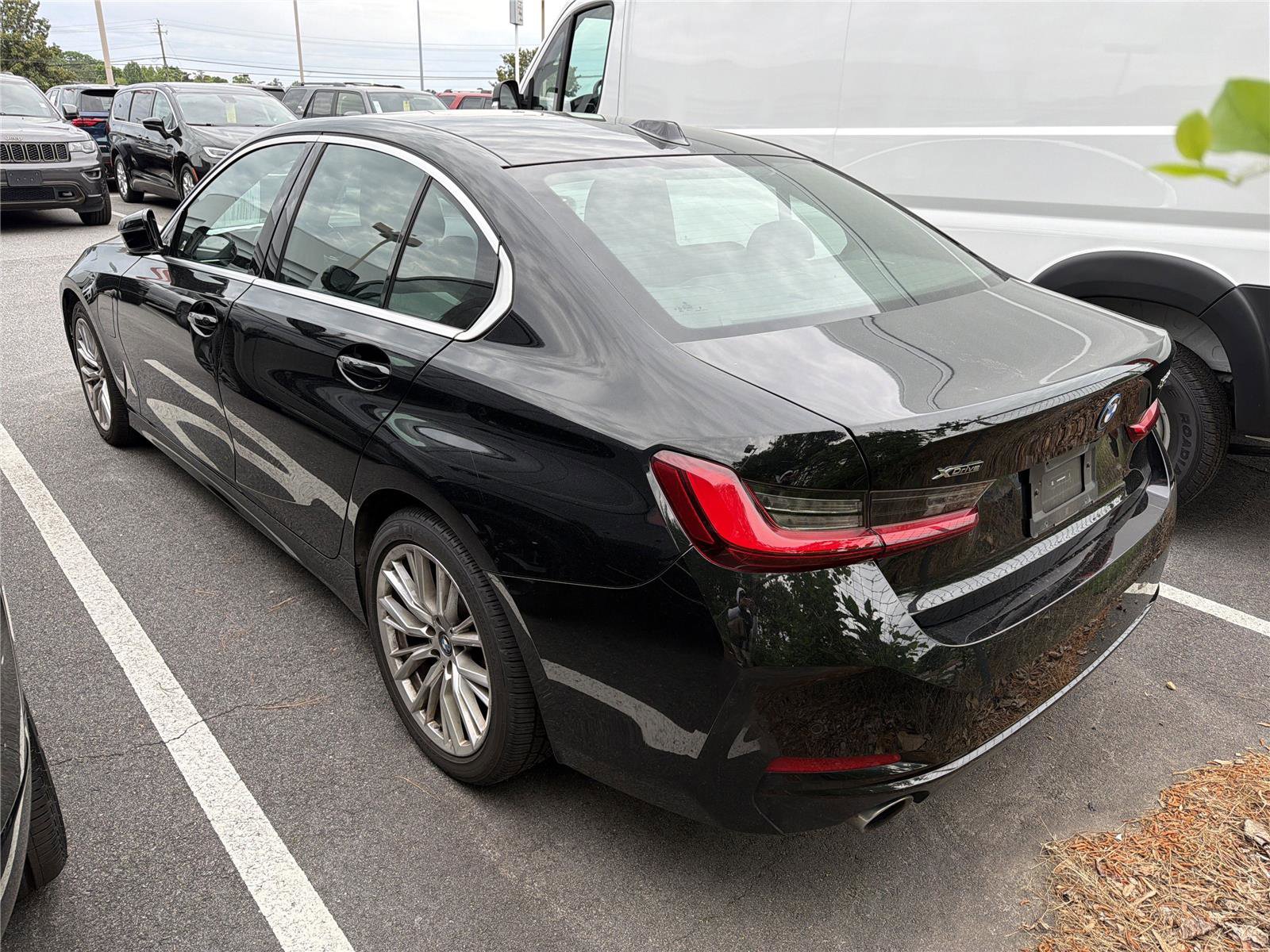 Used 2024 BMW 330e xDrive AWD/4WD image 6