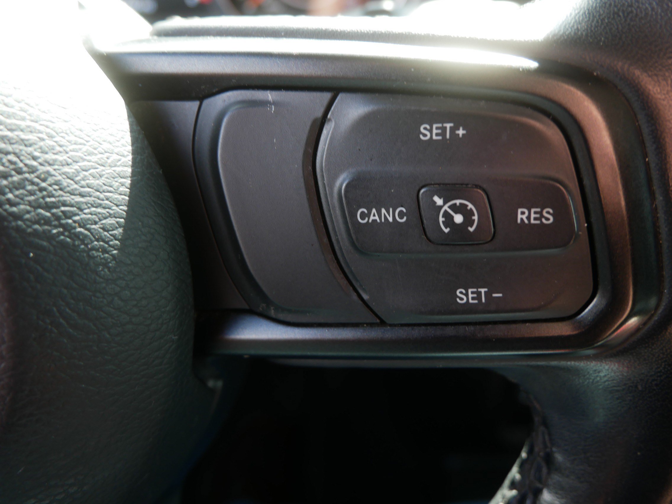Used 2019 Jeep Wrangler Unlimited Sport S AWD/4WD image 21