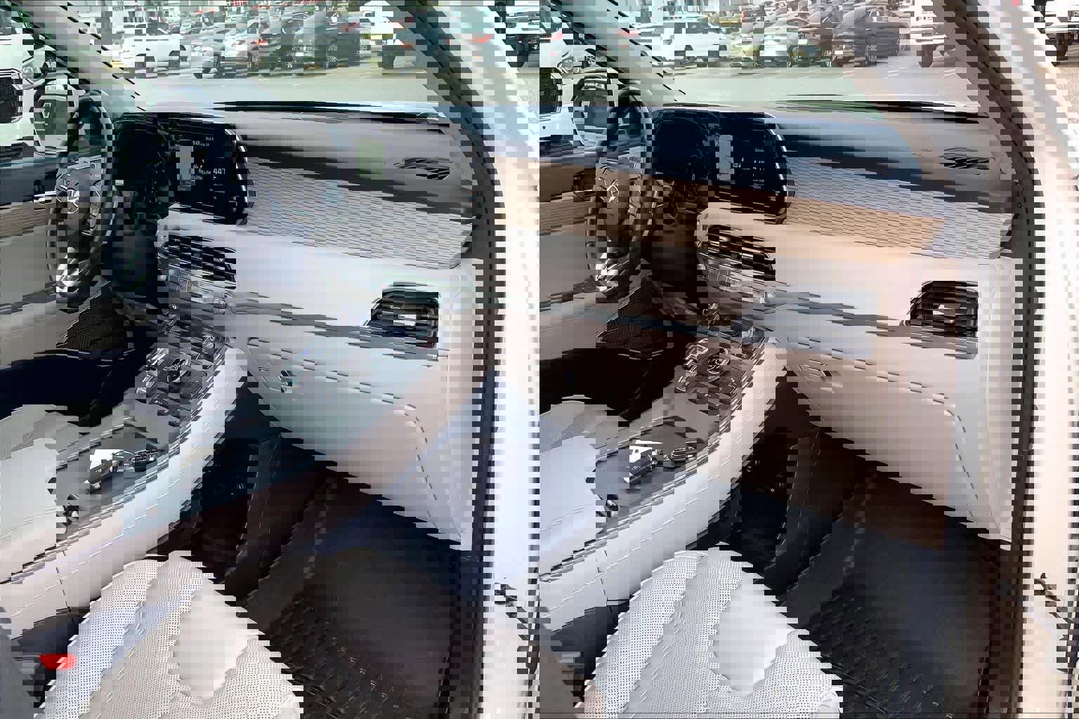 Used 2021 Hyundai Palisade Limited image 18