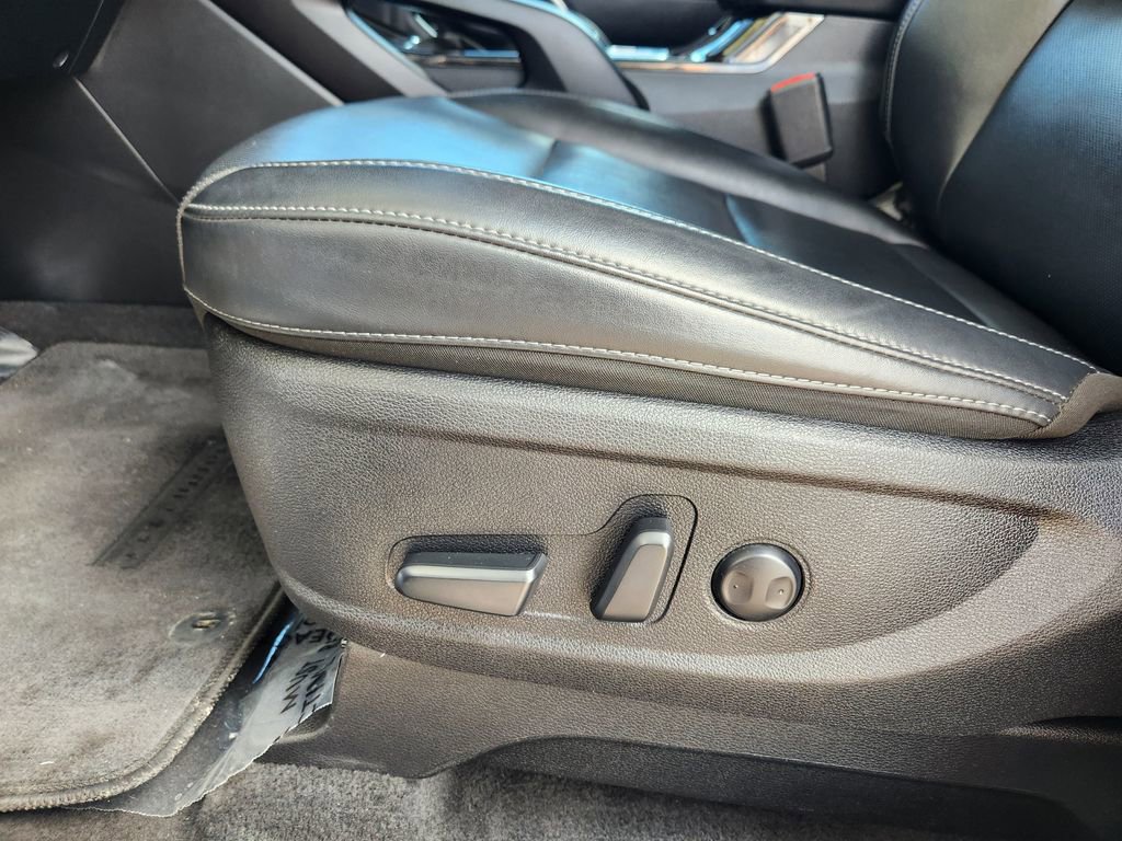 Used 2025 Kia Telluride S AWD/4WD image 13