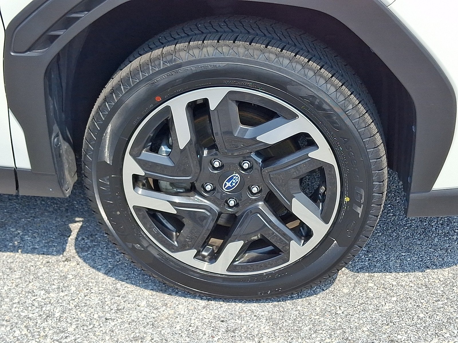 Certified 2025 Subaru Forester Limited AWD/4WD image 8