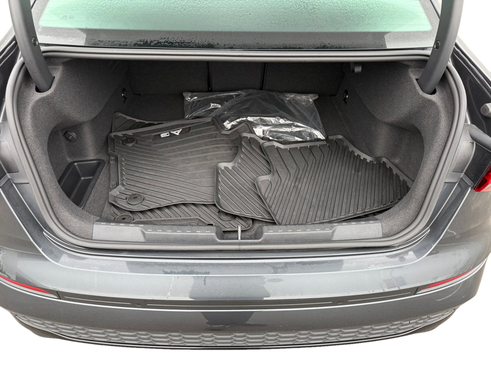 Certified 2025 Audi A3 2.0T Premium w/ Black Optic Package image 17