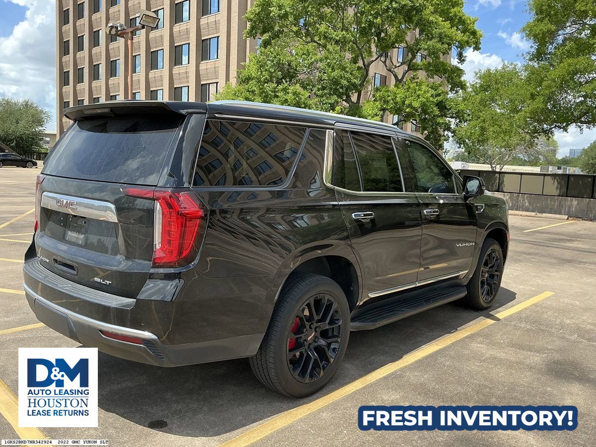 Used 2022 GMC Yukon SLT w/ SLT Premium Package image 5