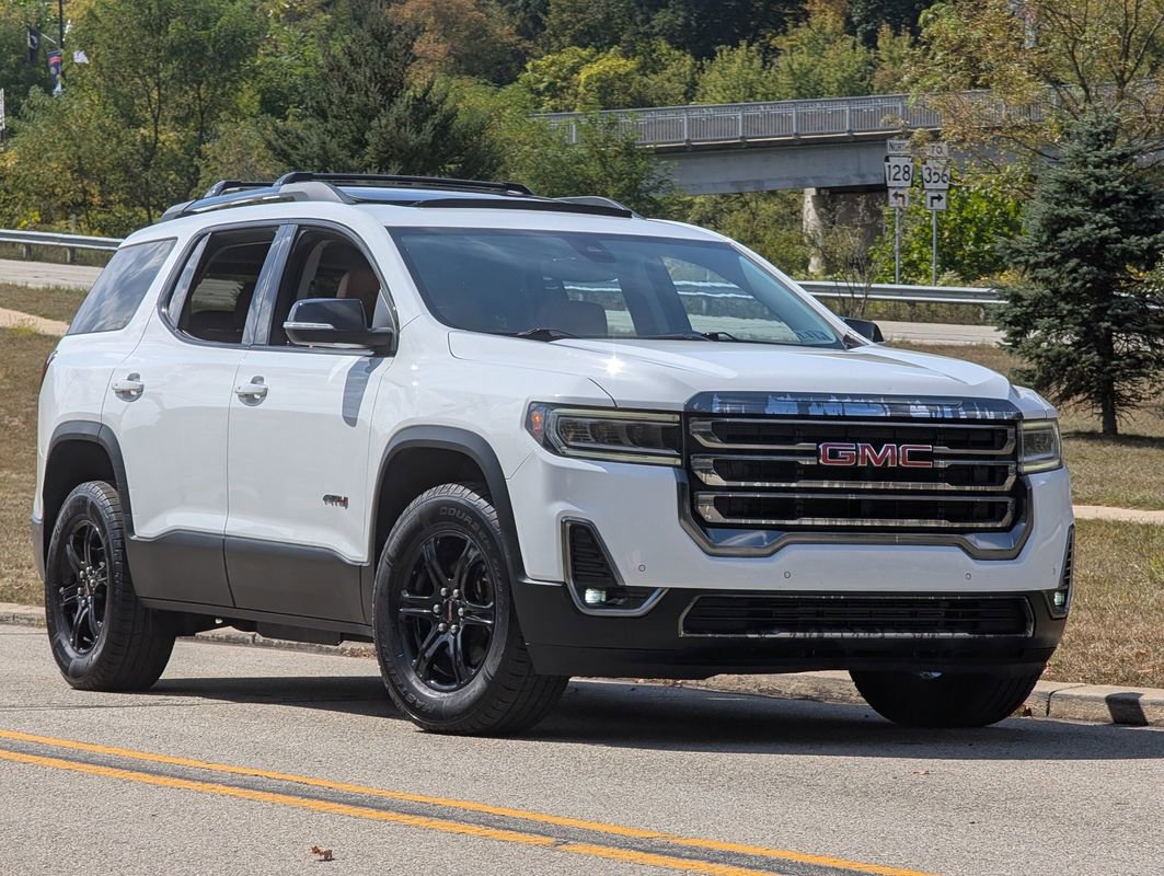 Used 2020 GMC Acadia AT4 w/ Driver Alert Package II image 3