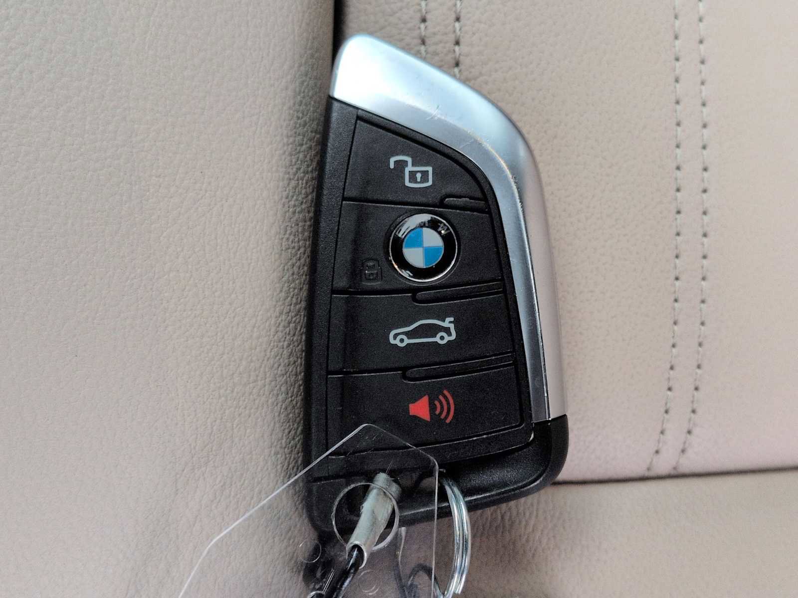 Certified 2023 BMW 330i xDrive 330i xDrive w/ Premium Package image 37