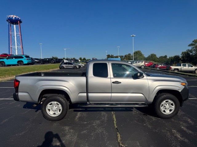 Used 2021 Toyota Tacoma SR RWD image 2