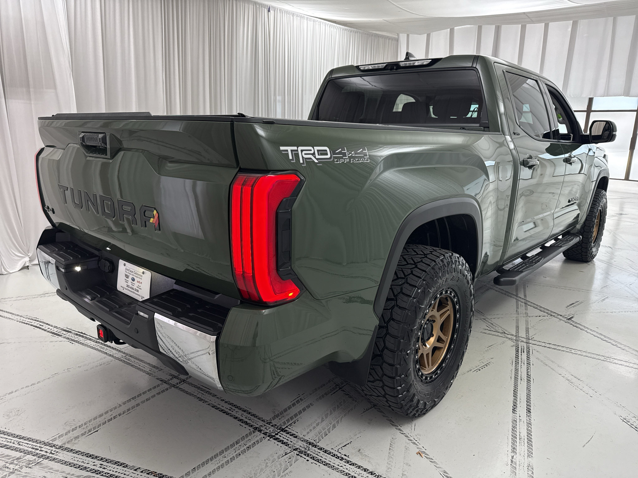 Used 2022 Toyota Tundra SR5 w/ TRD Off-Road Premium Package AWD/4WD image 6