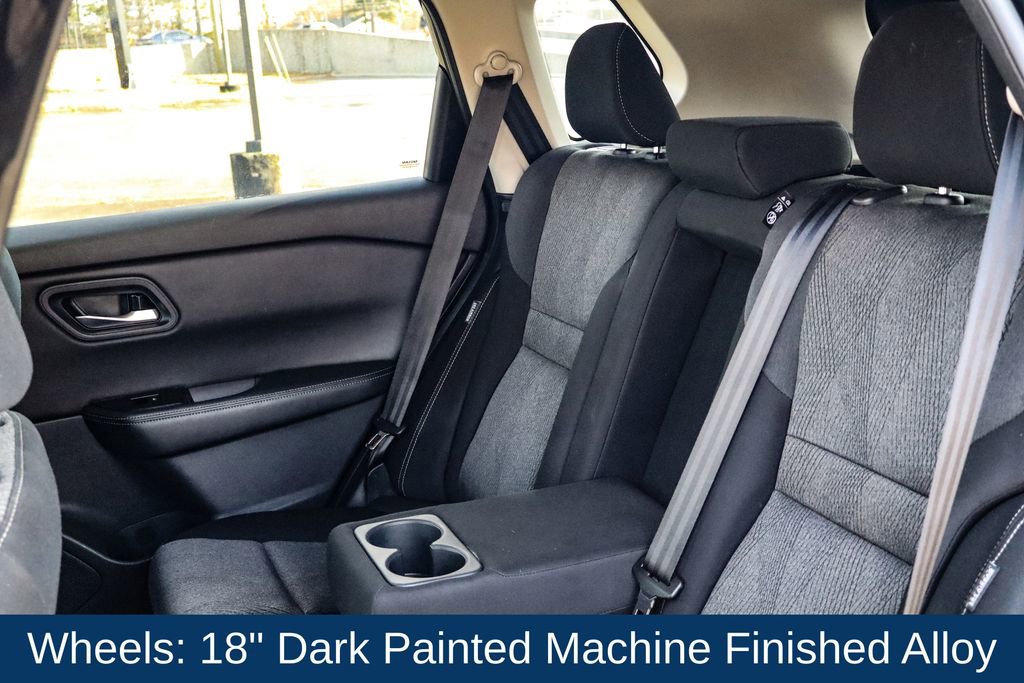 Used 2024 Nissan Rogue SV image 12