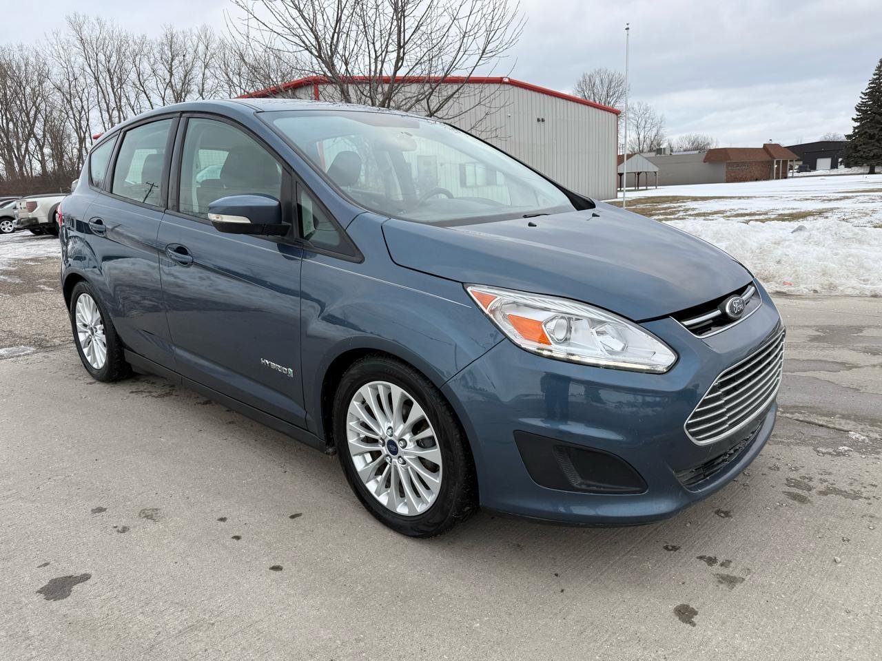 Used 2018 Ford C-MAX SE w/ Cold Weather Package image 3