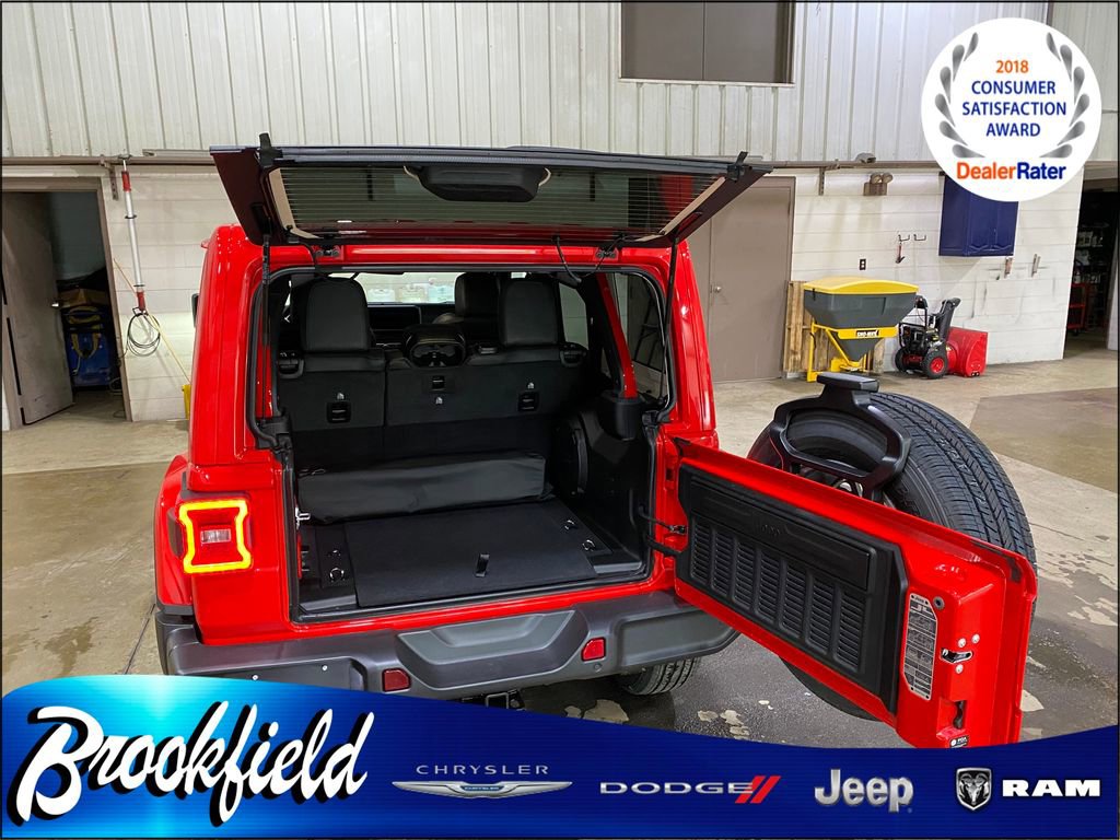 New 2025 Jeep Wrangler Sahara image 13