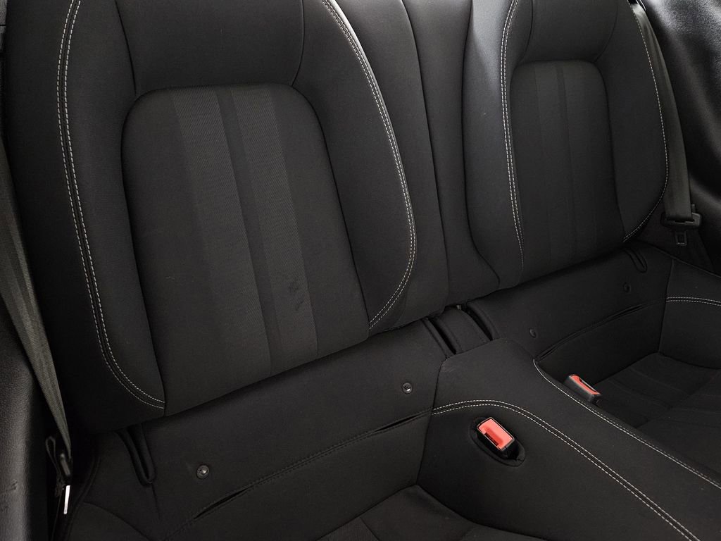 Used 2019 Ford Mustang Coupe image 27