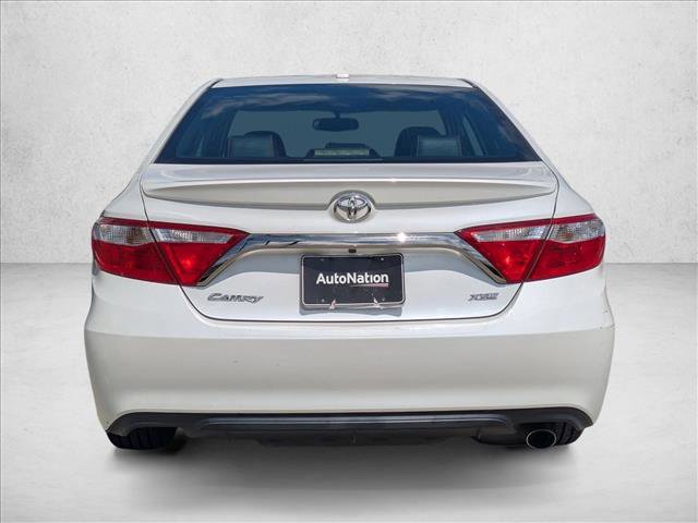 Used 2016 Toyota Camry XSE w/ Moonroof Package image 7