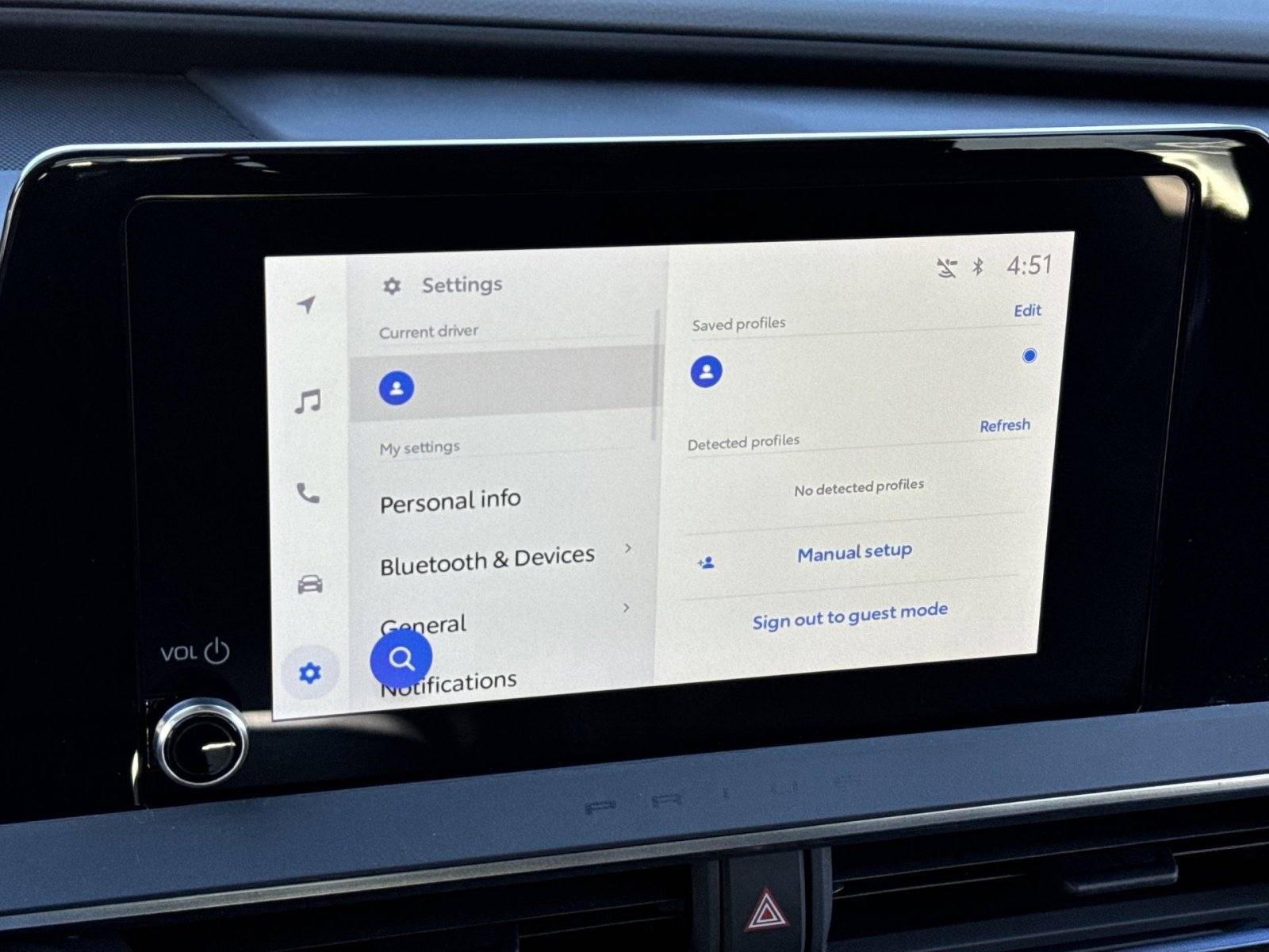 Used 2024 Toyota Prius XLE image 24