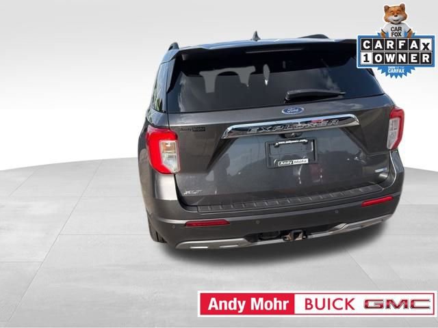 Used 2020 Ford Explorer XLT w/ Equipment Group 202A image 9
