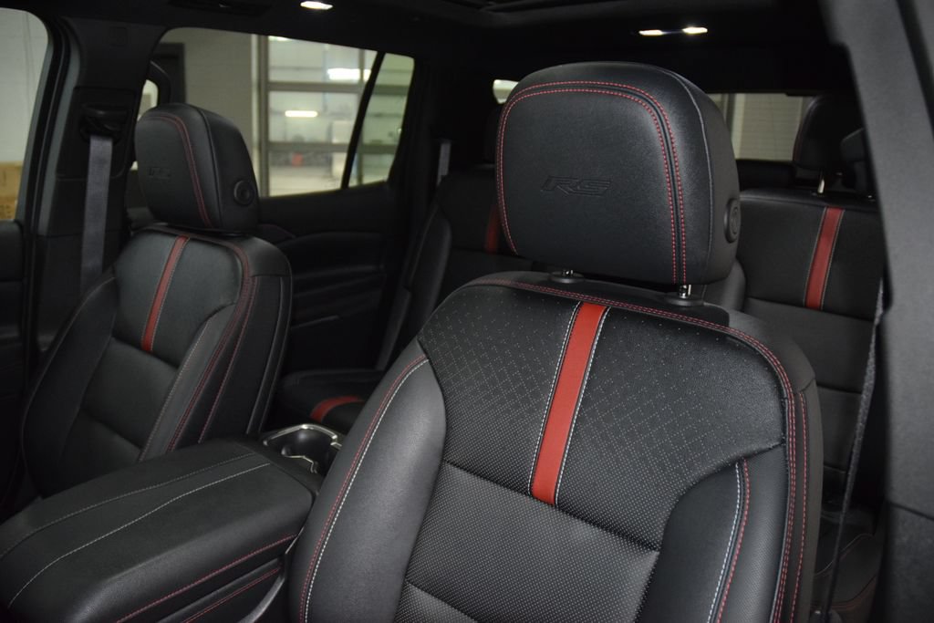 Used 2024 Chevrolet Traverse RS w/ LPO, Floor Liner Package AWD/4WD image 43
