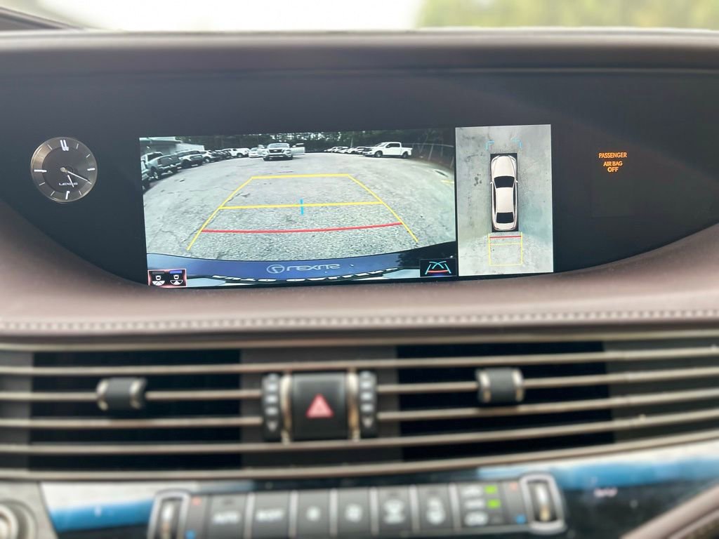 Used 2019 Lexus LS 500 image 19