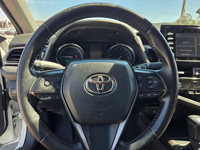 Used 2022 Toyota Camry SE FWD image 19
