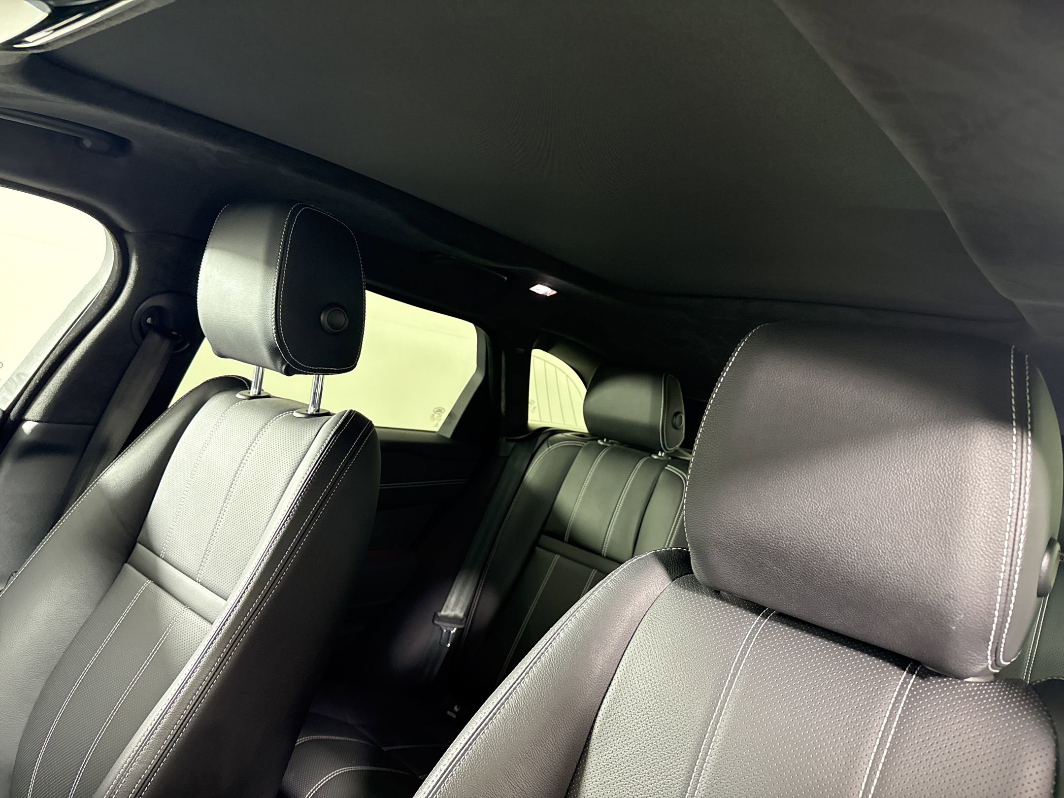 Certified 2023 Land Rover Range Rover Velar S image 16