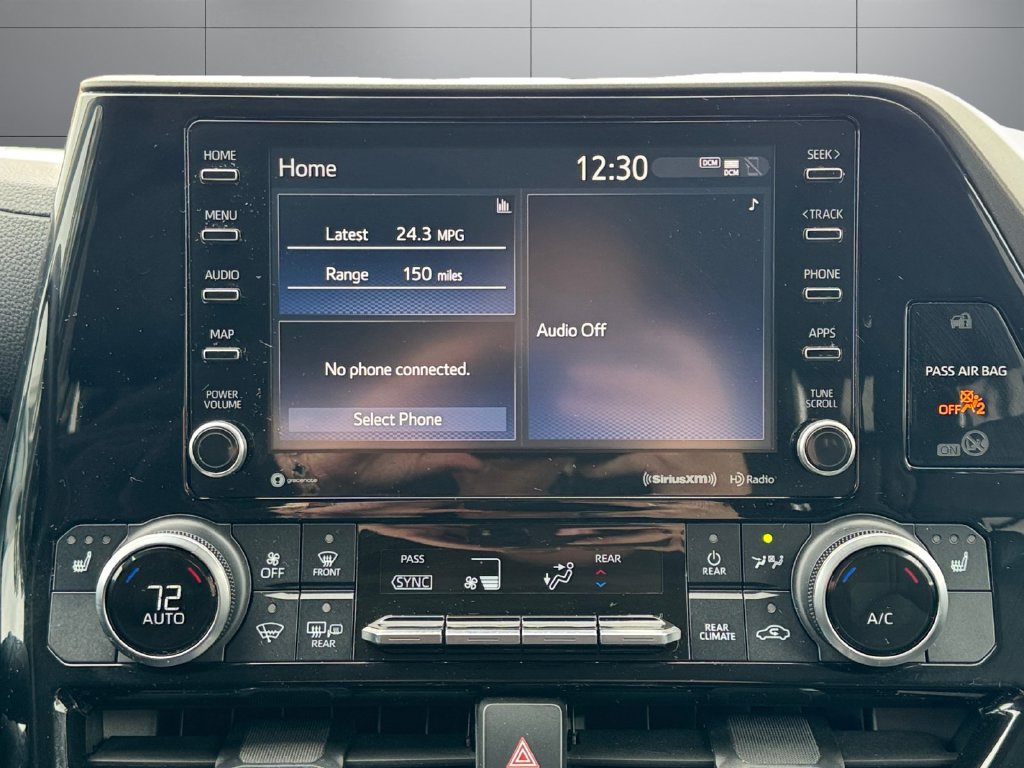 Used 2022 Toyota Highlander XLE AWD/4WD image 21